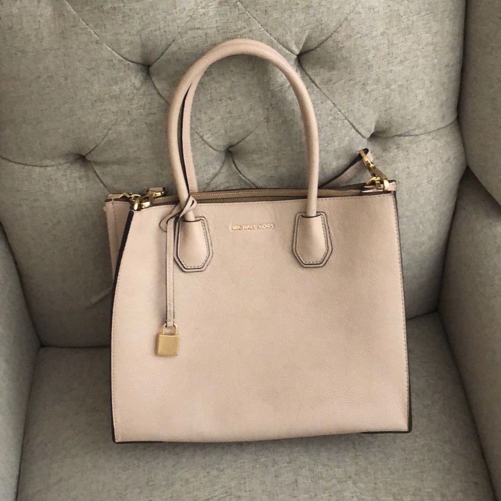 Michael Kors Mercer Tote
